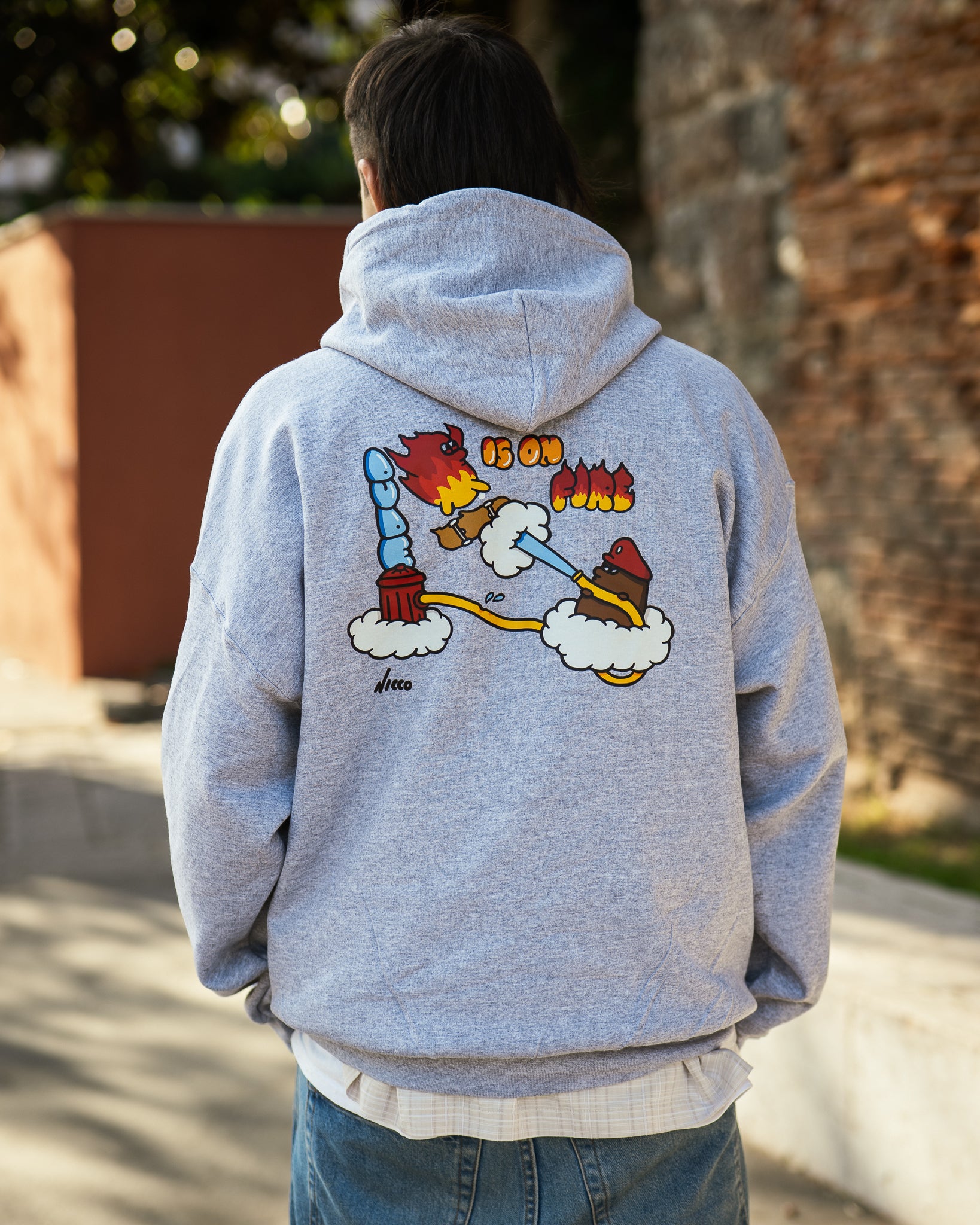 Felpa Niccothekiwi Dude Is On Fire